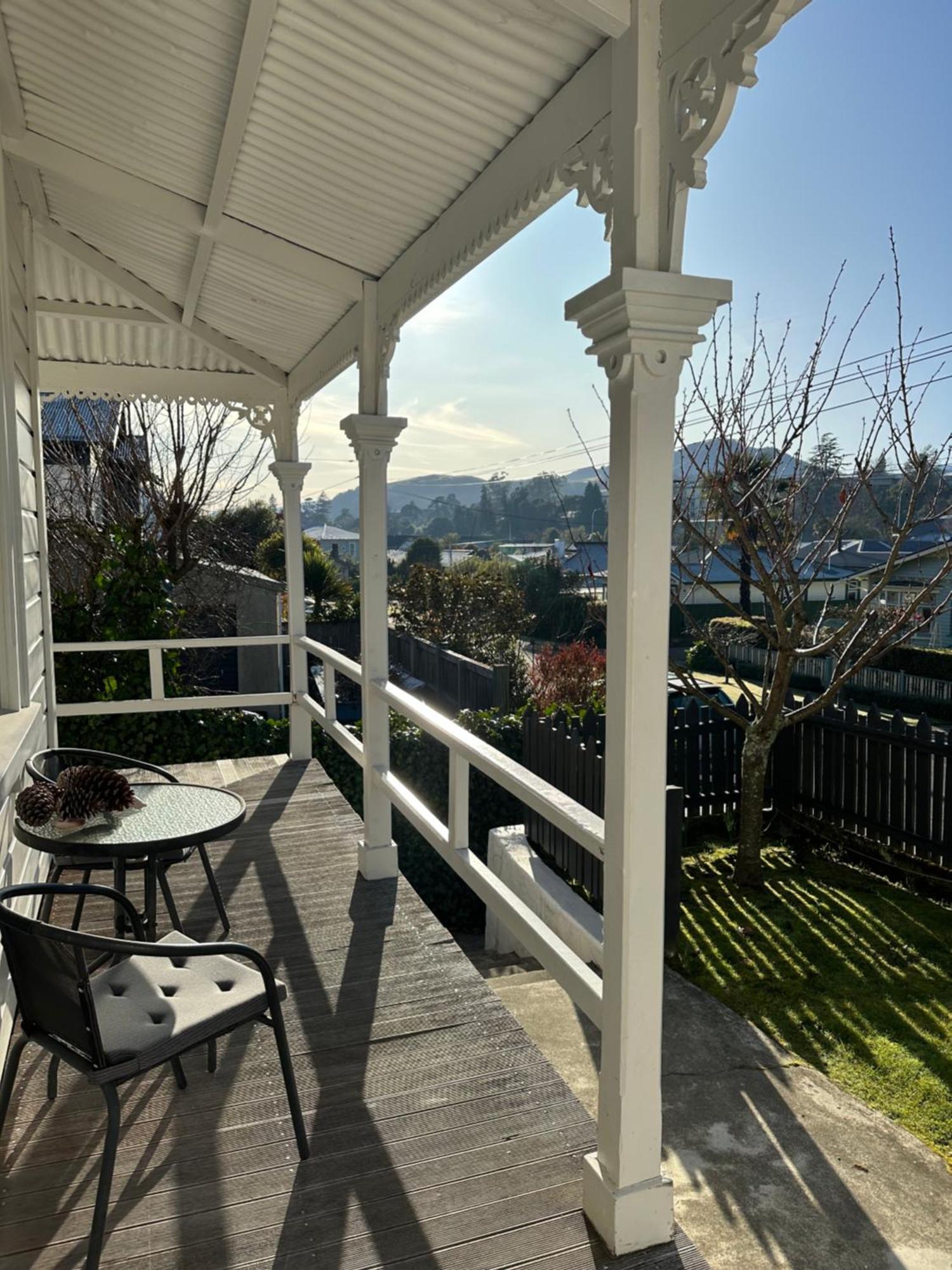Renwick In The City Nelson, 10Min Walk To City Centre, Full Kitchen, Fast Fibre Wifi, Drive 13Min To Airport, 5Min To Hospital, Quiet Street, Dog Friendly 外观 照片